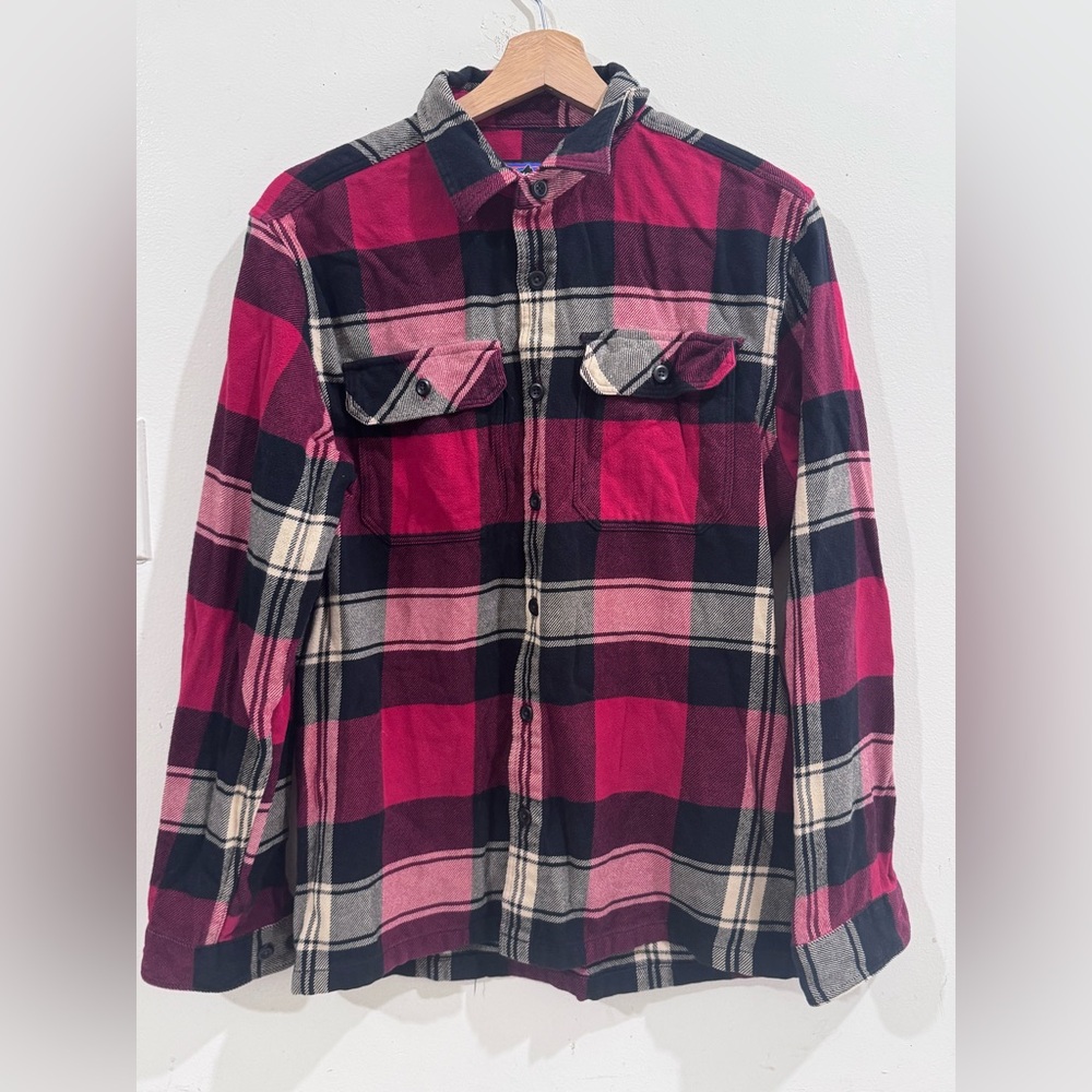 Patagonia Organic Cotton Red and Black Shirt
